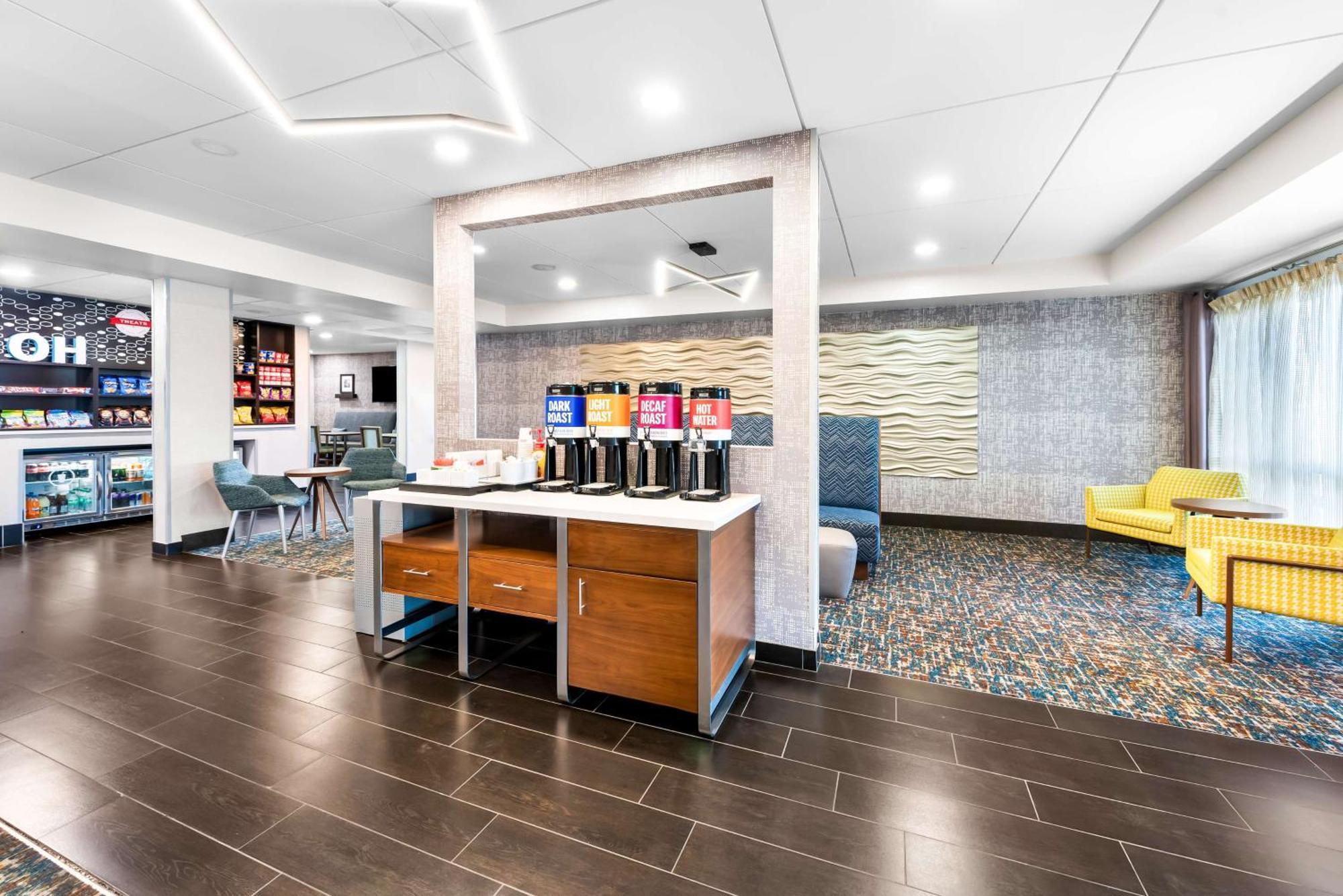 Hampton Inn Dayton/Huber Heights Exterior photo